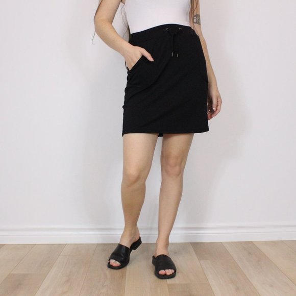 *Joe Fresh Black Active Skirt - Picture 1 of 5